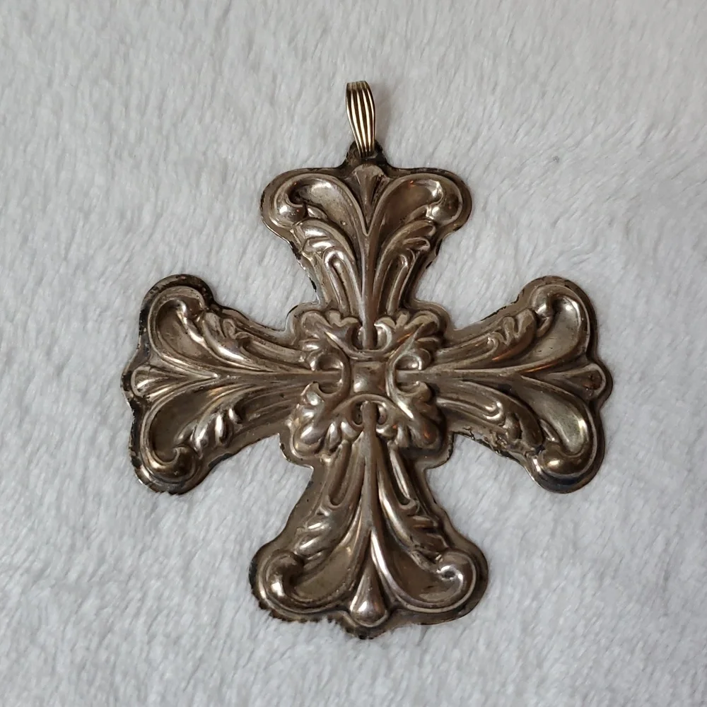 VTG Reed & Barton 1994 Sterling Christmas Cross